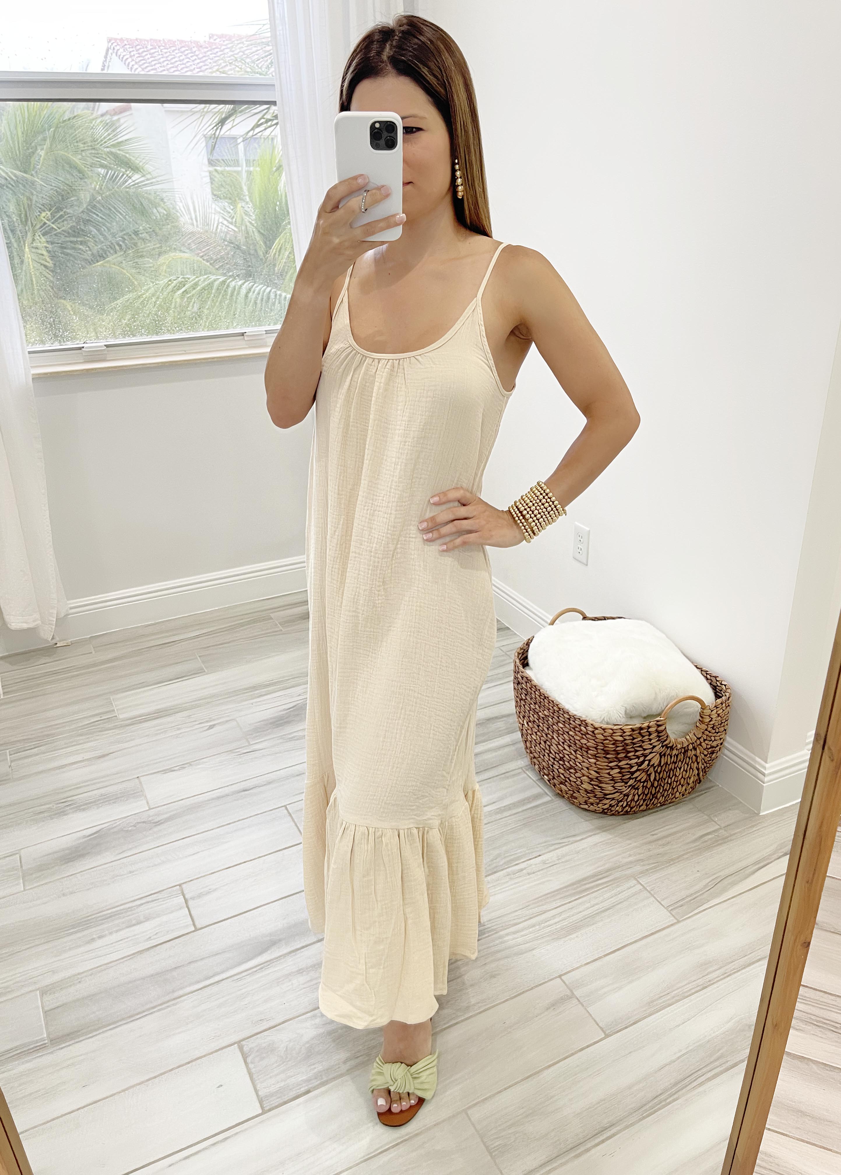 Taupe Relaxed Dress (cream)