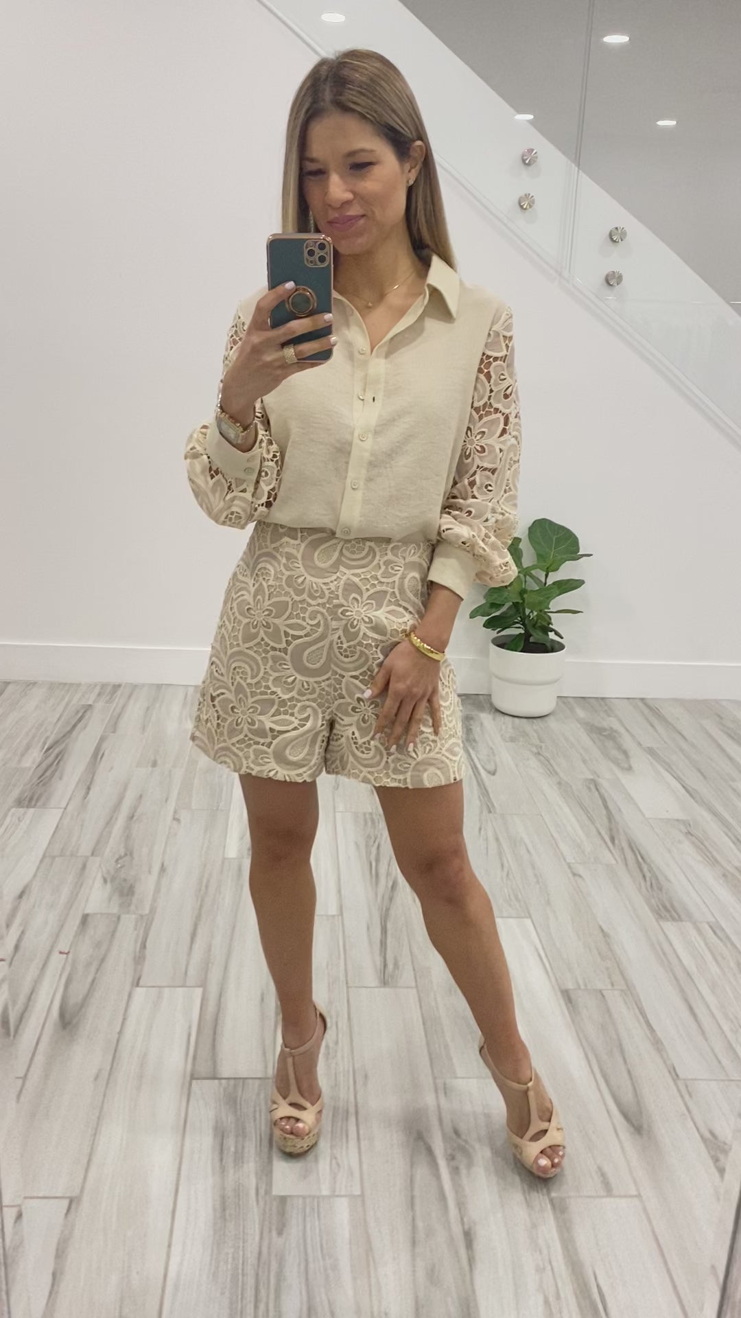 Oat Lace Short ( Oat Lace Blouse available)